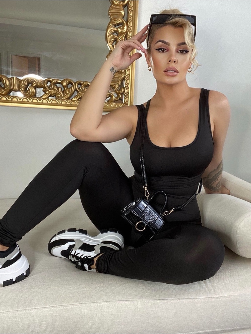 Fashion Nova Black Sleeveless Scoop-Neck Jumpsuit - Picture 2 of 2